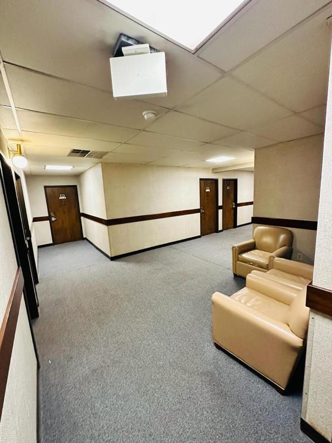 Travel Inn&Suites Emporia Esterno foto