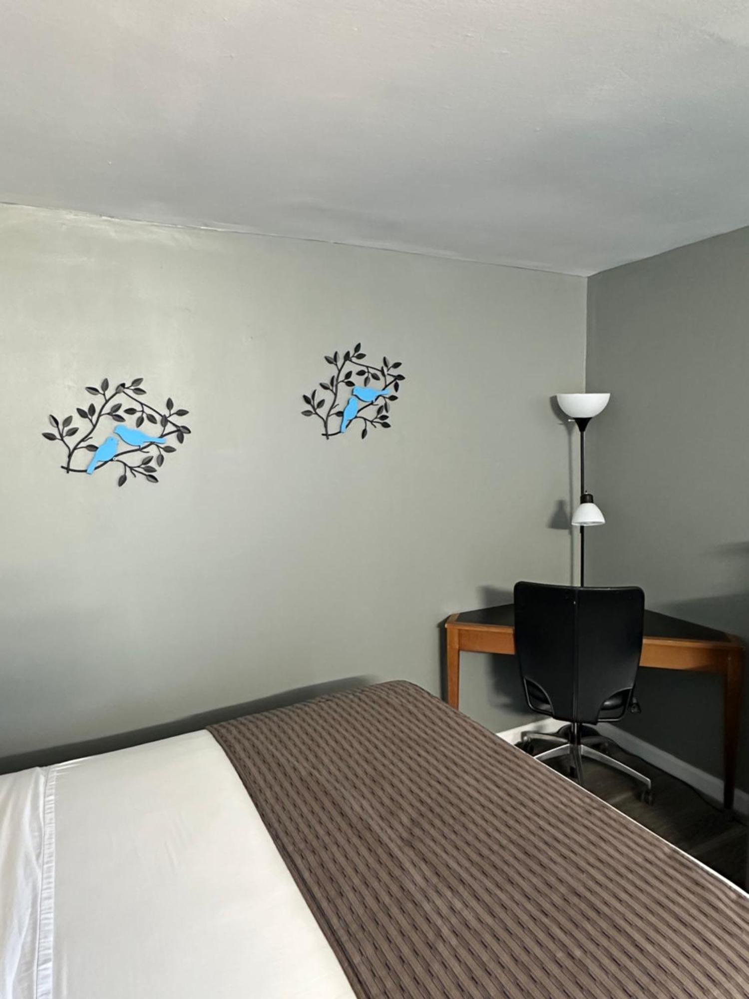 Travel Inn&Suites Emporia Esterno foto